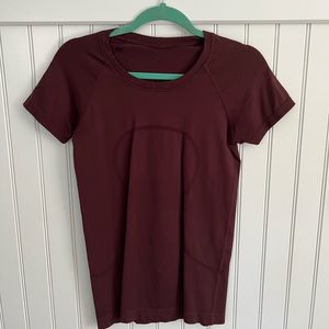 Lululemon swiftly tech shirt